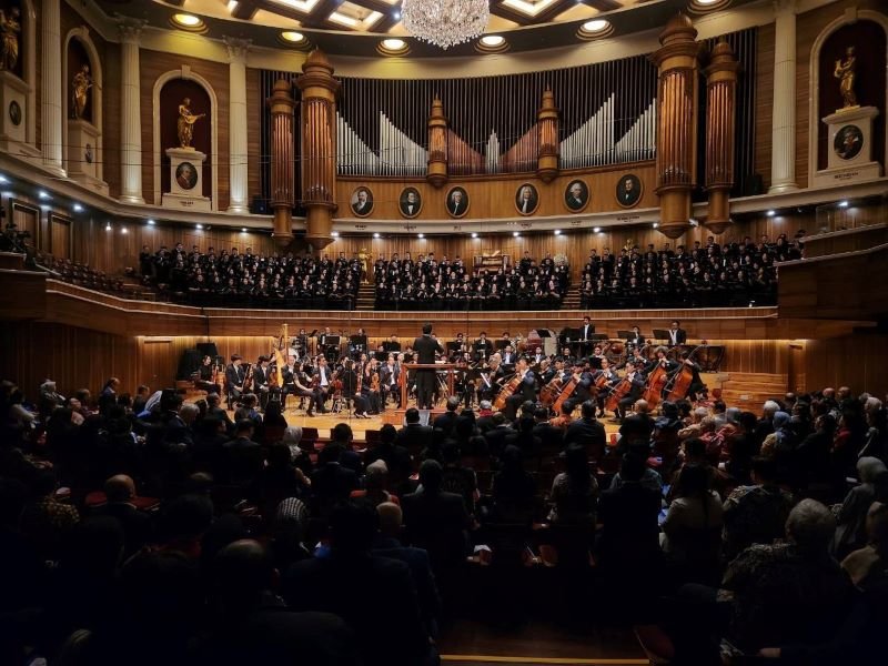 Twilite Chorus Rayakan 30 Tahun dengan Konser Kolosal di Aula Simfonia Jakarta