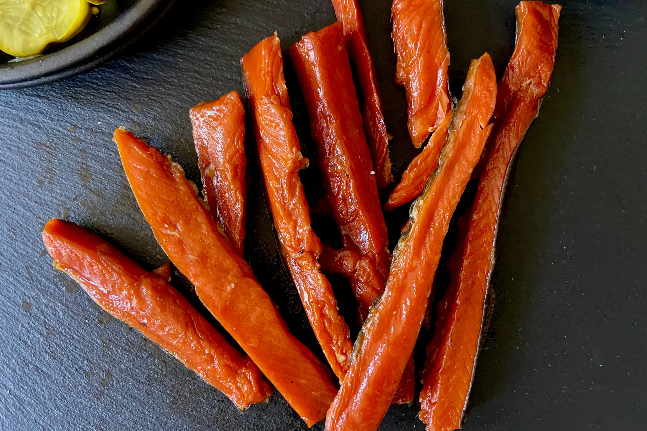 Waspadai Risiko! Begini Cara Aman Membuat Candied Salmon