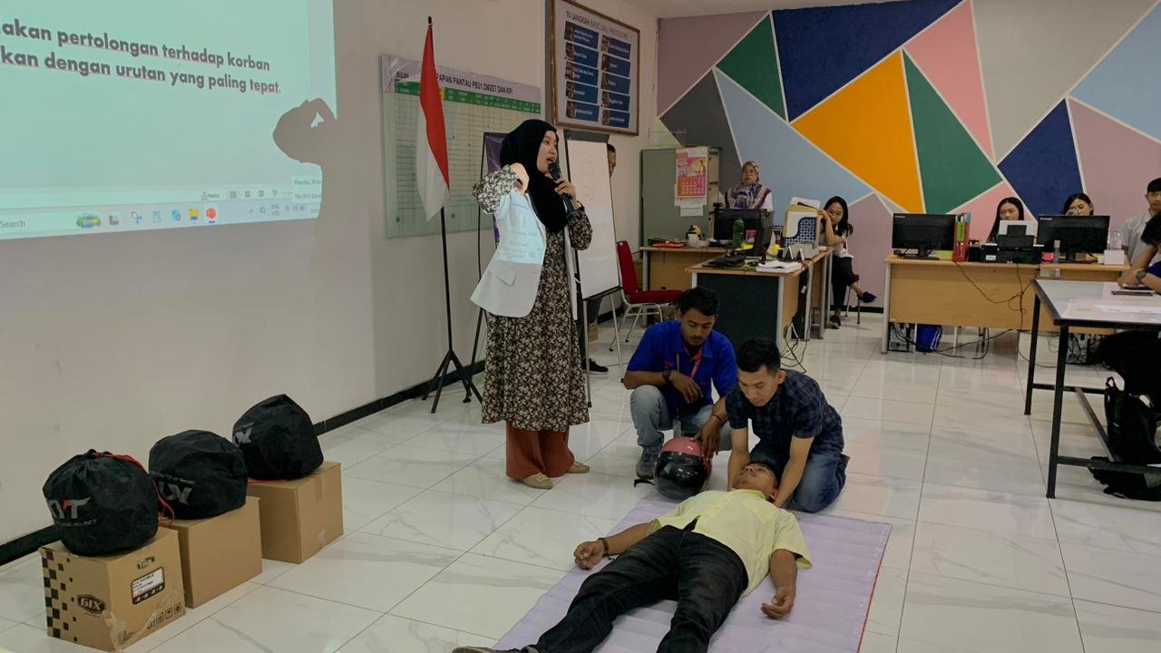 Jasa Raharja Palopo Gelar Sosialisasi dan Layanan Kesehatan DI PT Bina Agung Cipta Bersama Luwu (BACB)