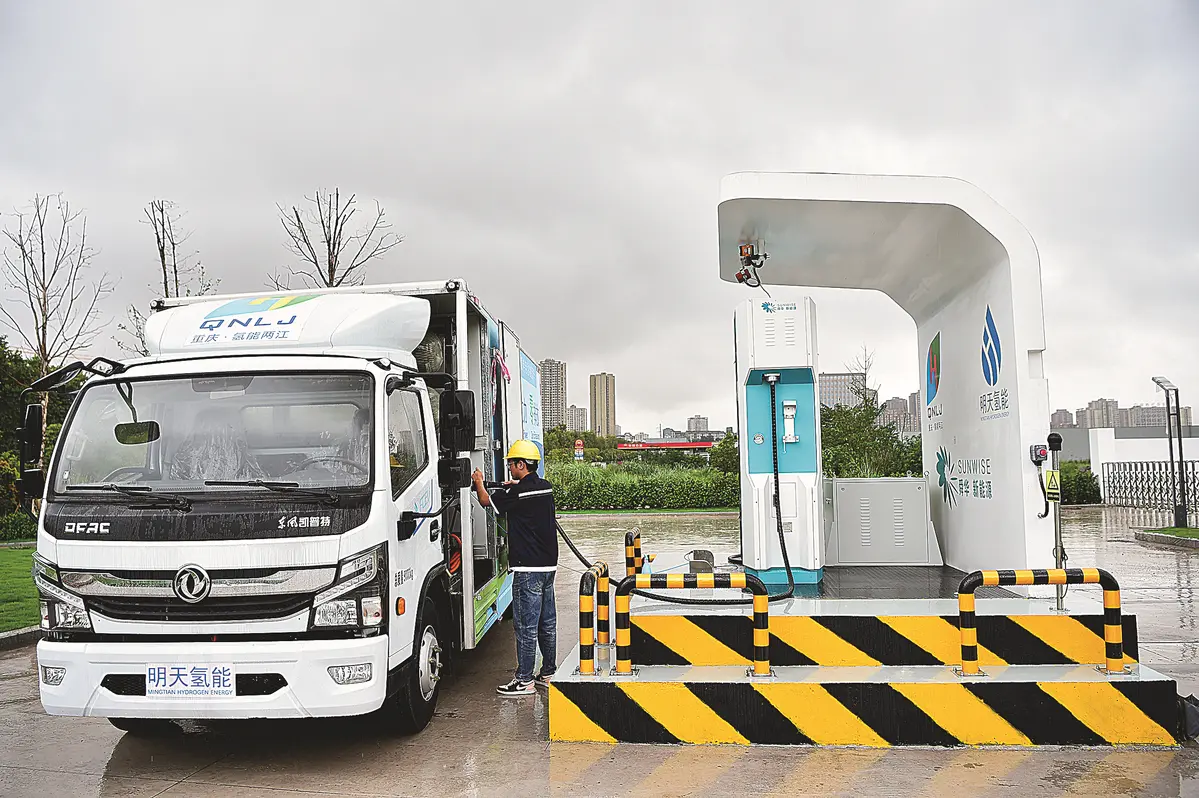 China Capai Produksi 30 Ribu Kendaraan Berbasis Hidrogen