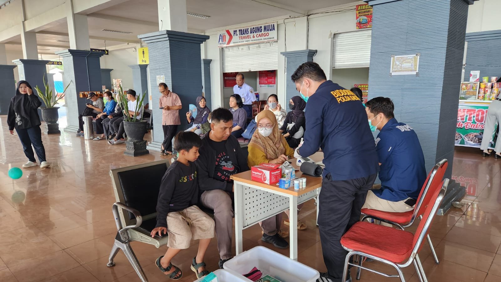 Jasa Raharja Kalteng Gelar MUKL Bersama Biddokkes Polda Kalteng, Edukasi dan Cek Kesehatan Pengemudi Mudik Gratis