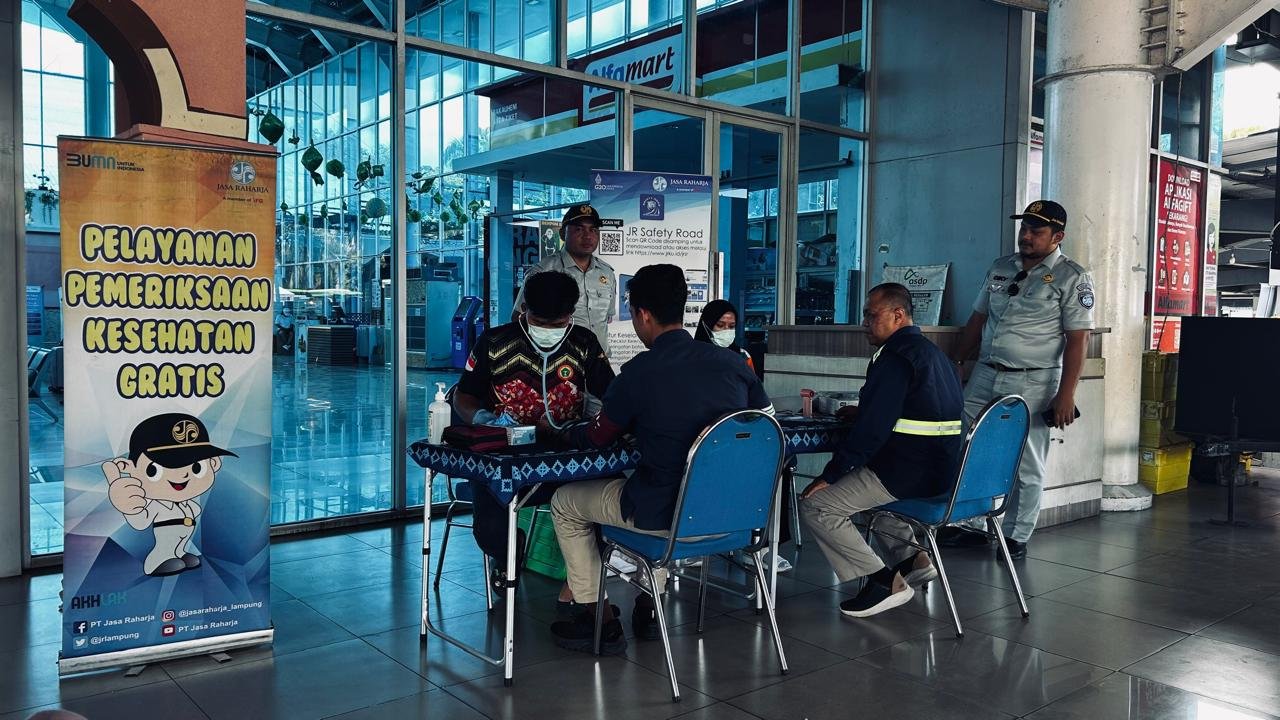 Gelar Pelayanan Kesehatan Gratis di Pelabuhan Bakauheni, Jasa Raharja Lampung Perkuat Perlindungan Pemudik