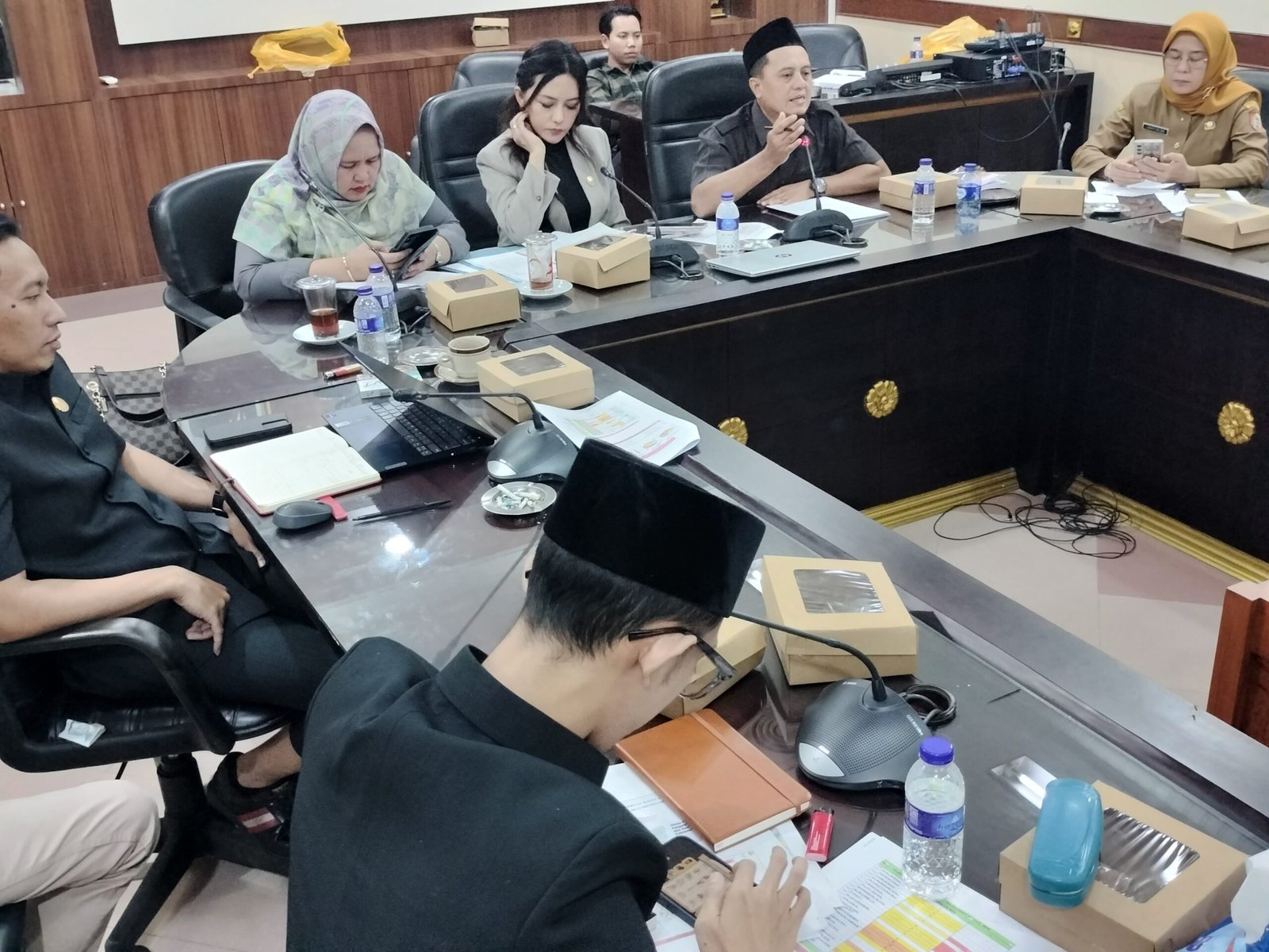 Anggota DPRD Jember Disorot usai Main Gim saat Rapat Dengar Pendapat