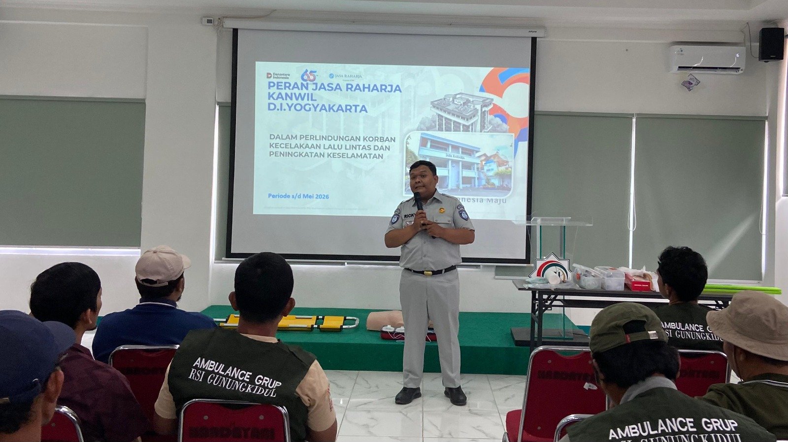 Jasa Raharja DIY Bekali Relawan dan Driver Ambulans Gunungkidul dengan Pelatihan PPGD dan Sosialisasi Lapor Laka JRKu