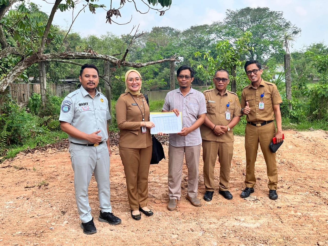 Jasa Raharja dan UPTD Samsat Gunung Sugih Serahkan Data Tunggakan Kendaraan PT Great Giant Livestock