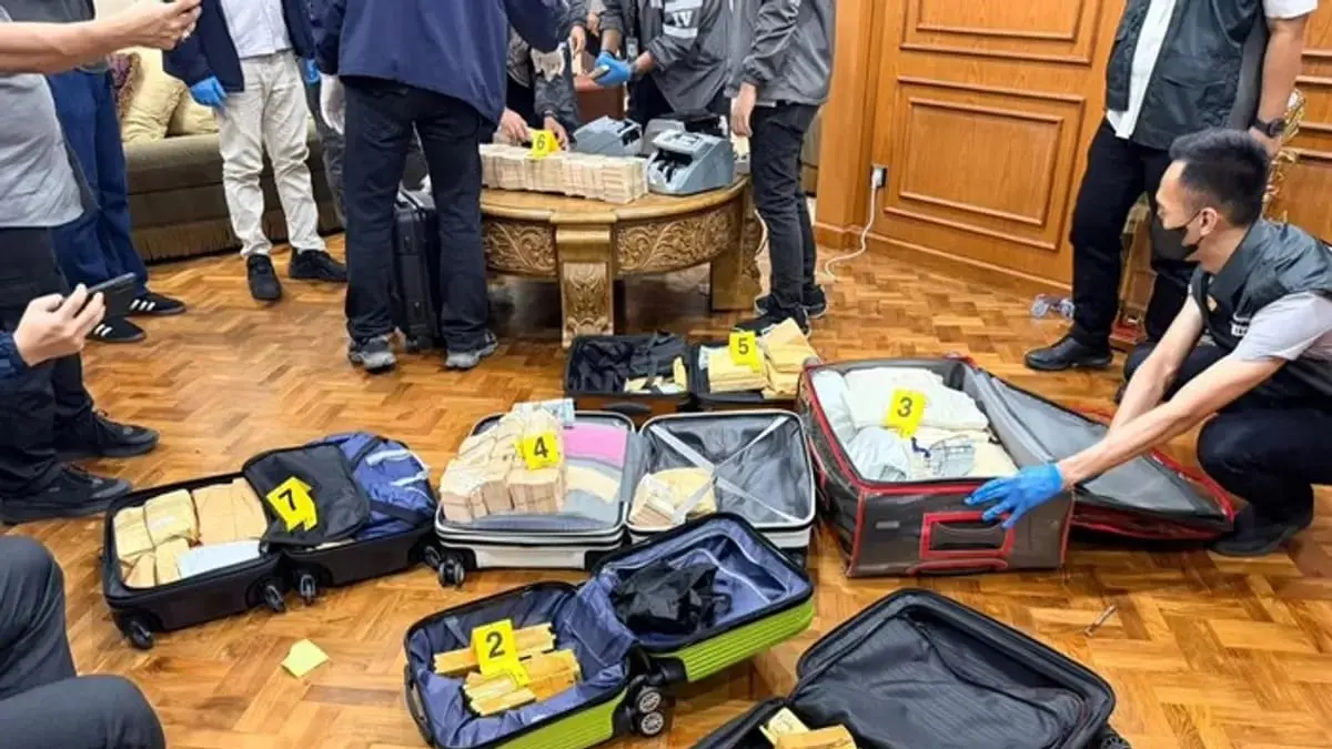 Brankas Rahasia Berisi 74 Kg Emas Terungkap, Aparat Lakukan Penyitaan