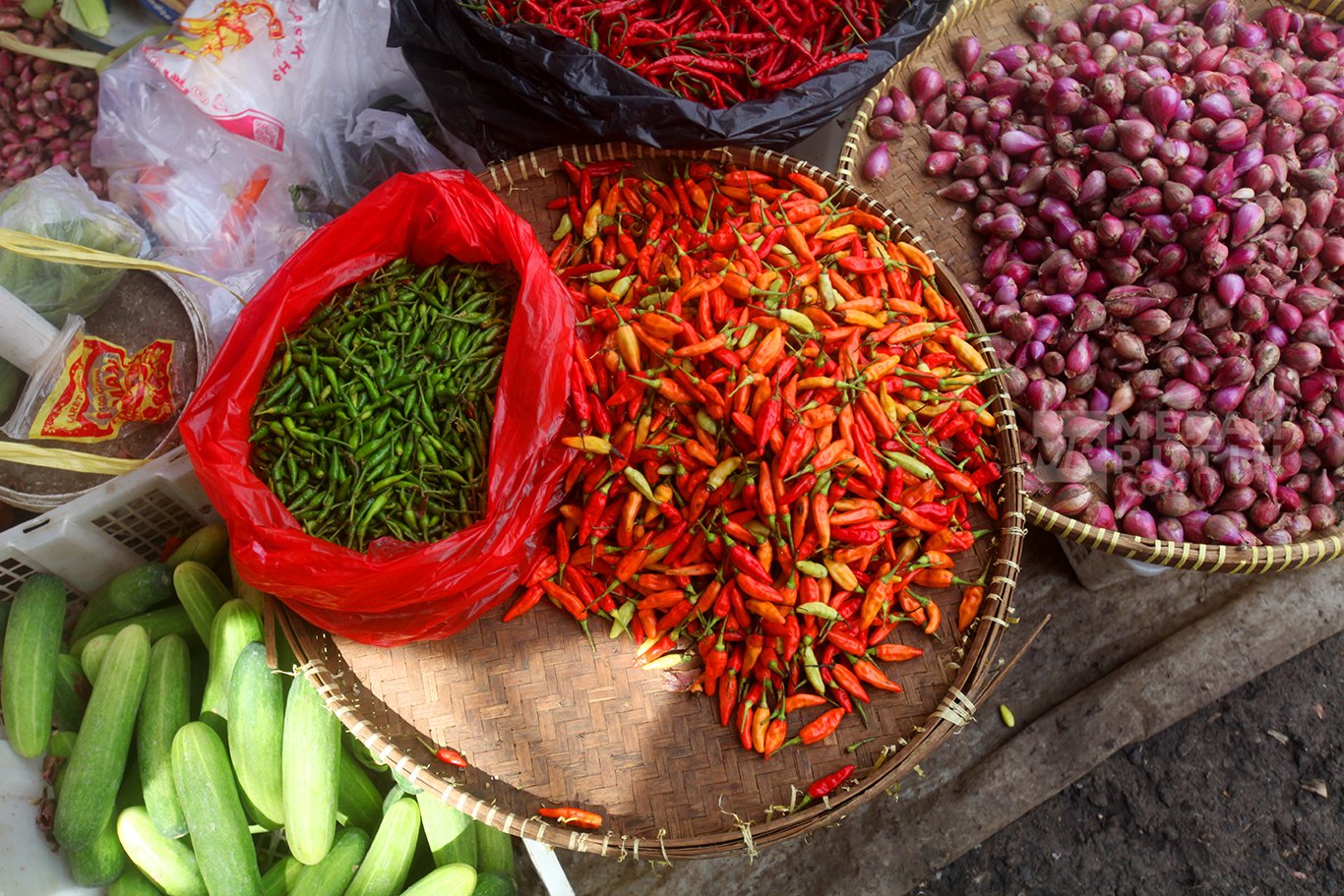 PIHPS: Harga Cabai Rawit Merah Naik ke Rp66.350 per Kg, Telur Ayam Turun